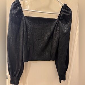 Black Snake Print Long Sleeve Crop Top